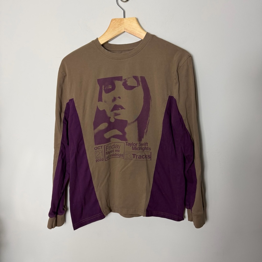 Taylor Swift Midnights Official Tour Tee Shirt Cotton Long Sleeve Crewneck Med